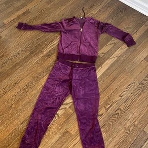 Juicy contour never worn track suit